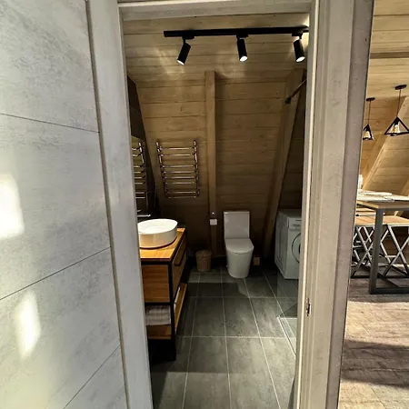 Grehit House 木屋 *