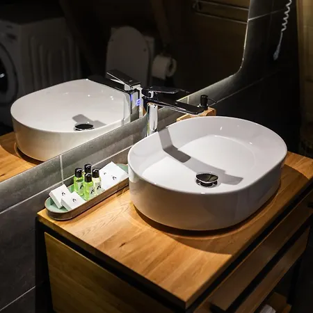 Grehit House Kosmach