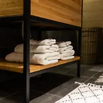 シャレー Grehit House